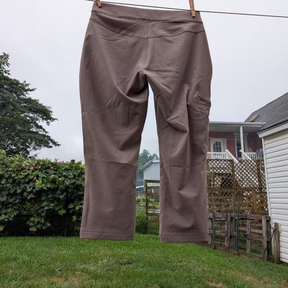 Columbia Womens Cropped Pants Hiking Travel Casual Activewear Zip Pockets - Picture 4 of 5